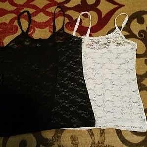 2 flower lace camis